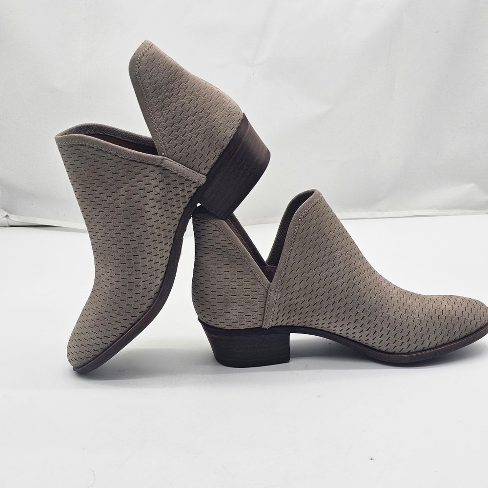 Lucky Brand Bashina Booties Women 8.5 Taupe  Perforated Leather V-Cut